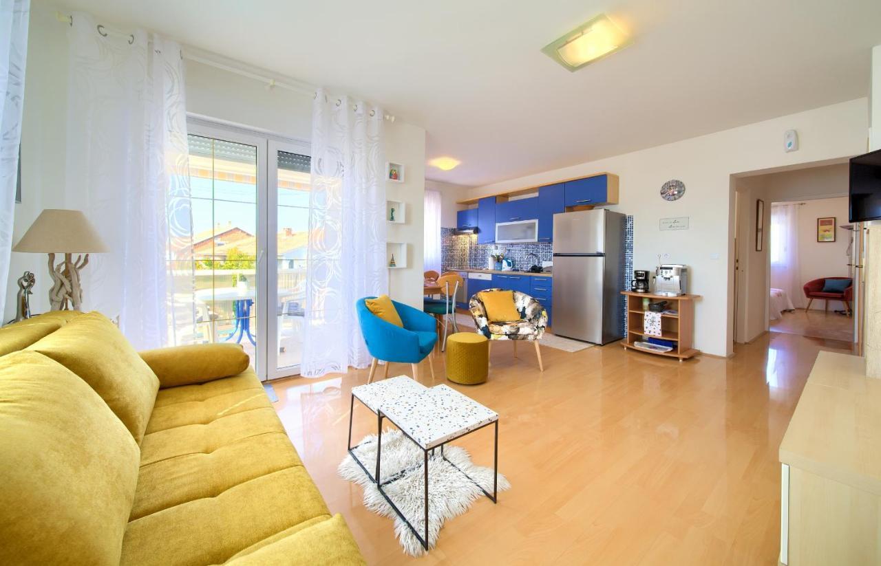 Apartman Noel Крк Екстер'єр фото